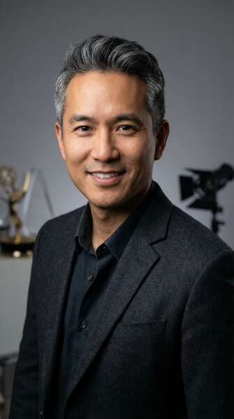 草莓视频导演顾问